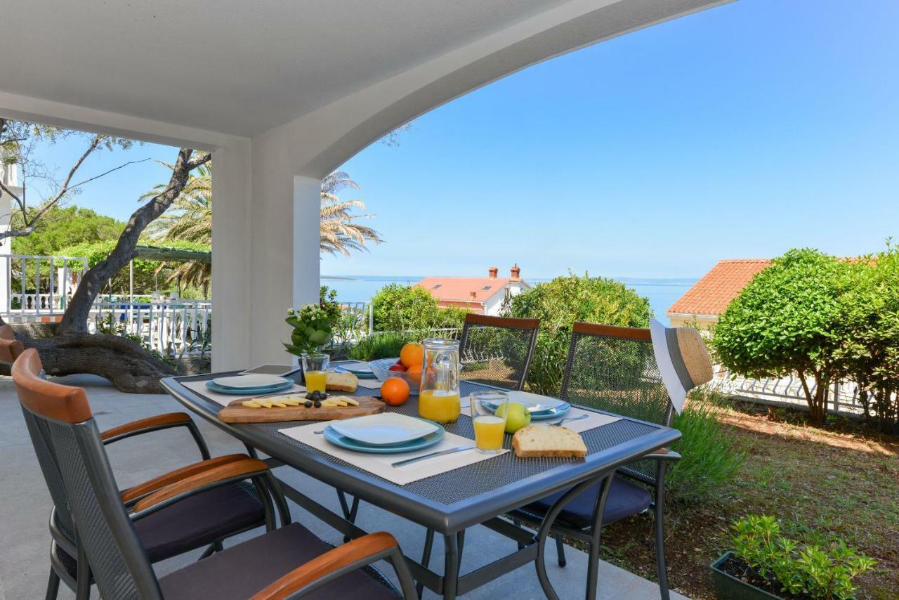 Cecilia Apartments Lun  Pokoj fotografie